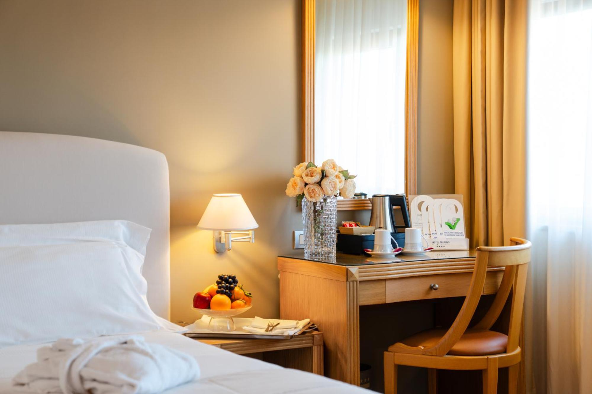 Hotel Touring Carpi Exterior photo