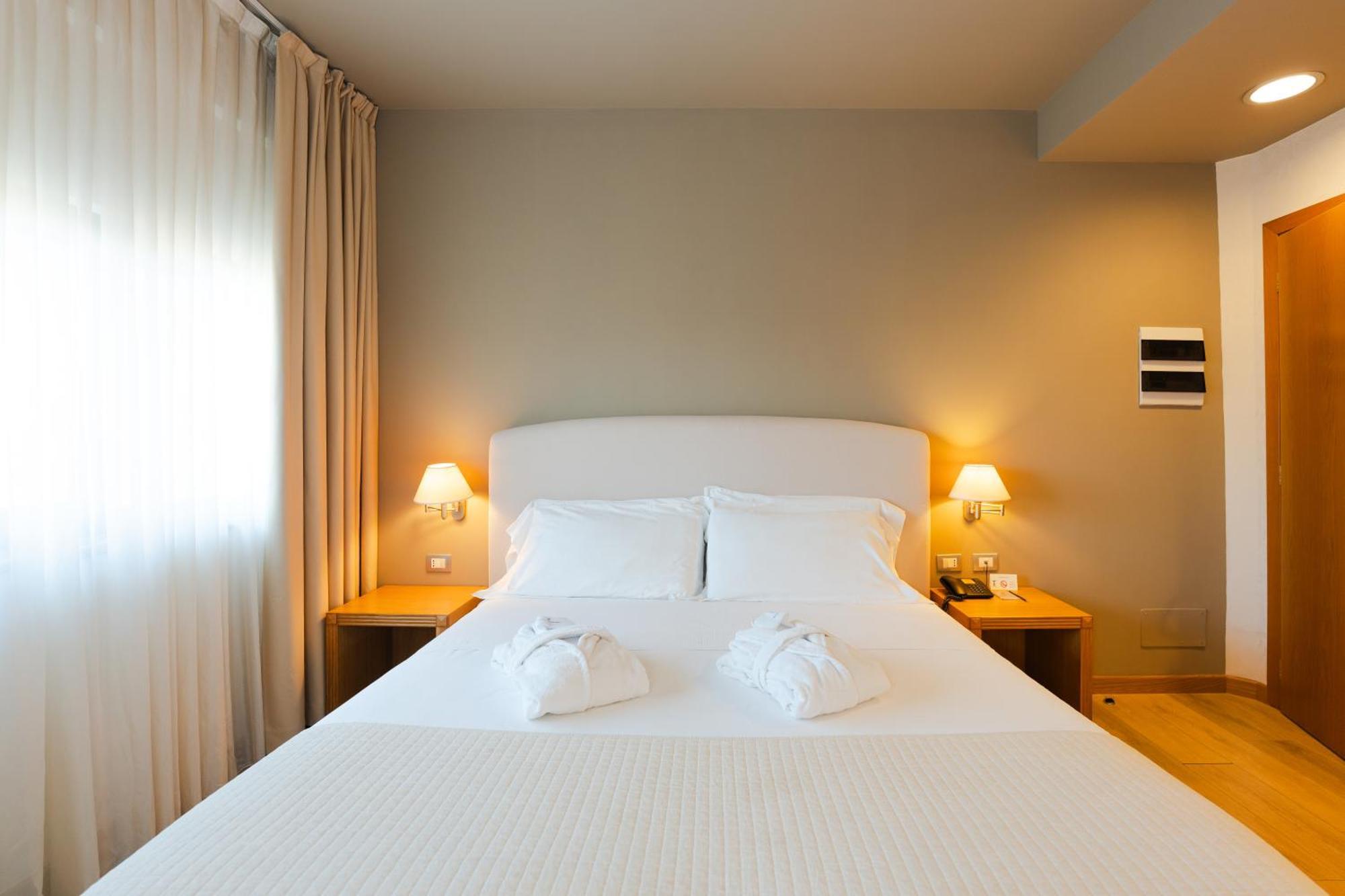 Hotel Touring Carpi Exterior photo
