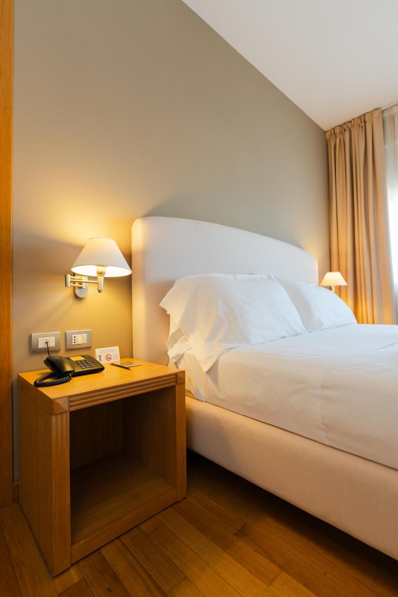 Hotel Touring Carpi Exterior photo